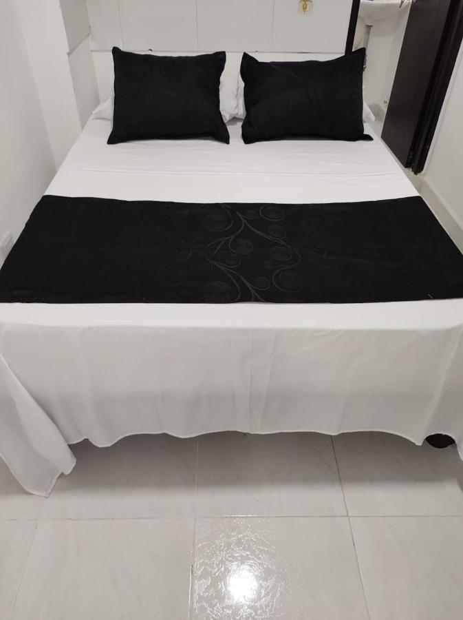 Hotel Black & White Cali Εξωτερικό φωτογραφία