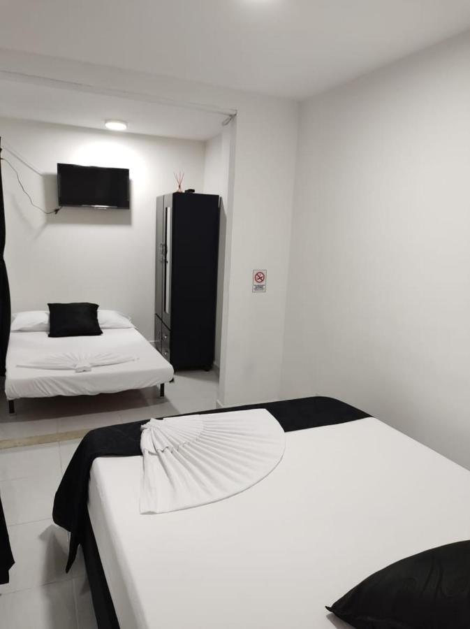Hotel Black & White Cali Εξωτερικό φωτογραφία