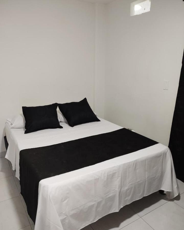Hotel Black & White Cali Εξωτερικό φωτογραφία